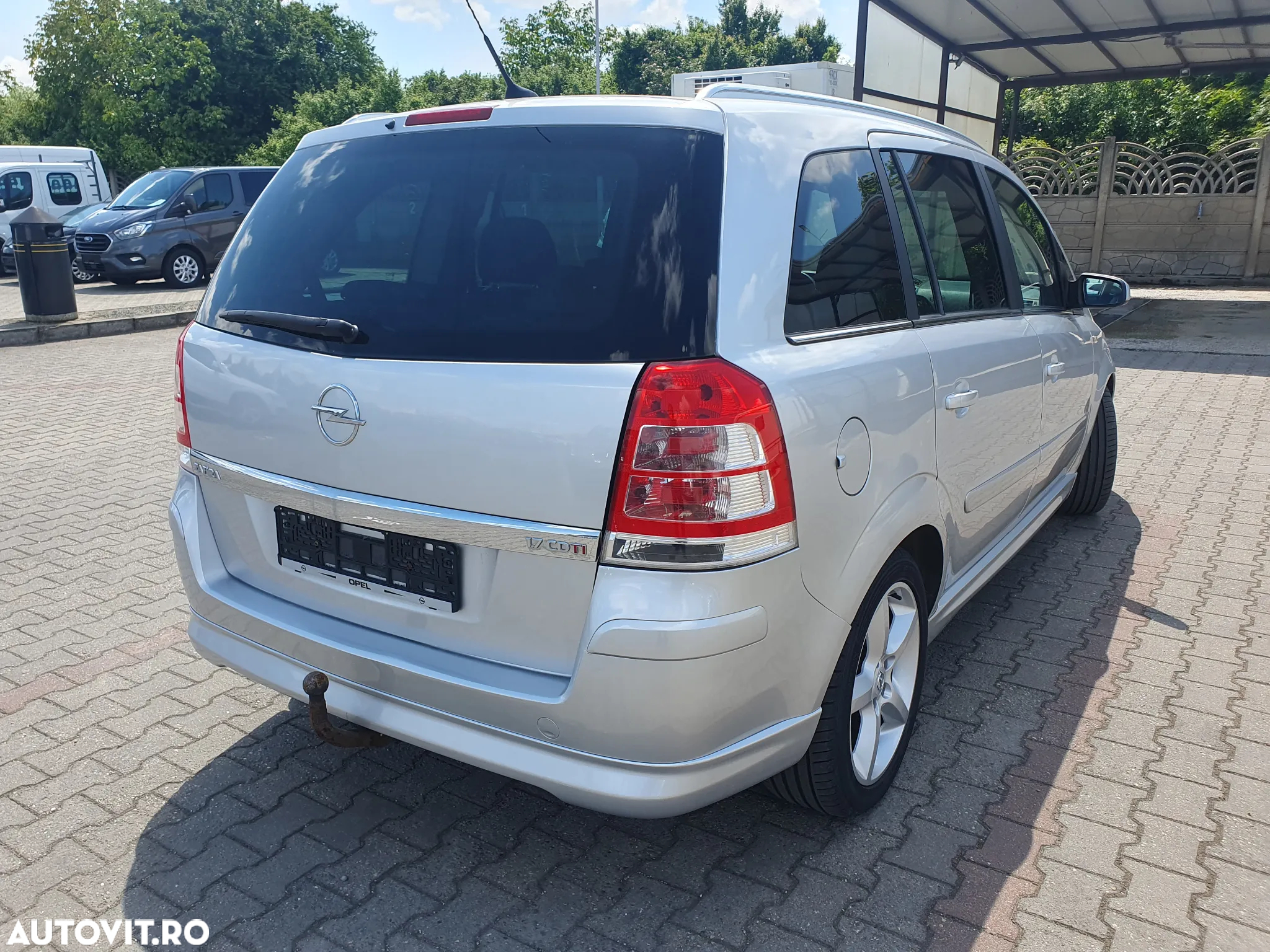 Opel Zafira 1.7 CDTI - 10