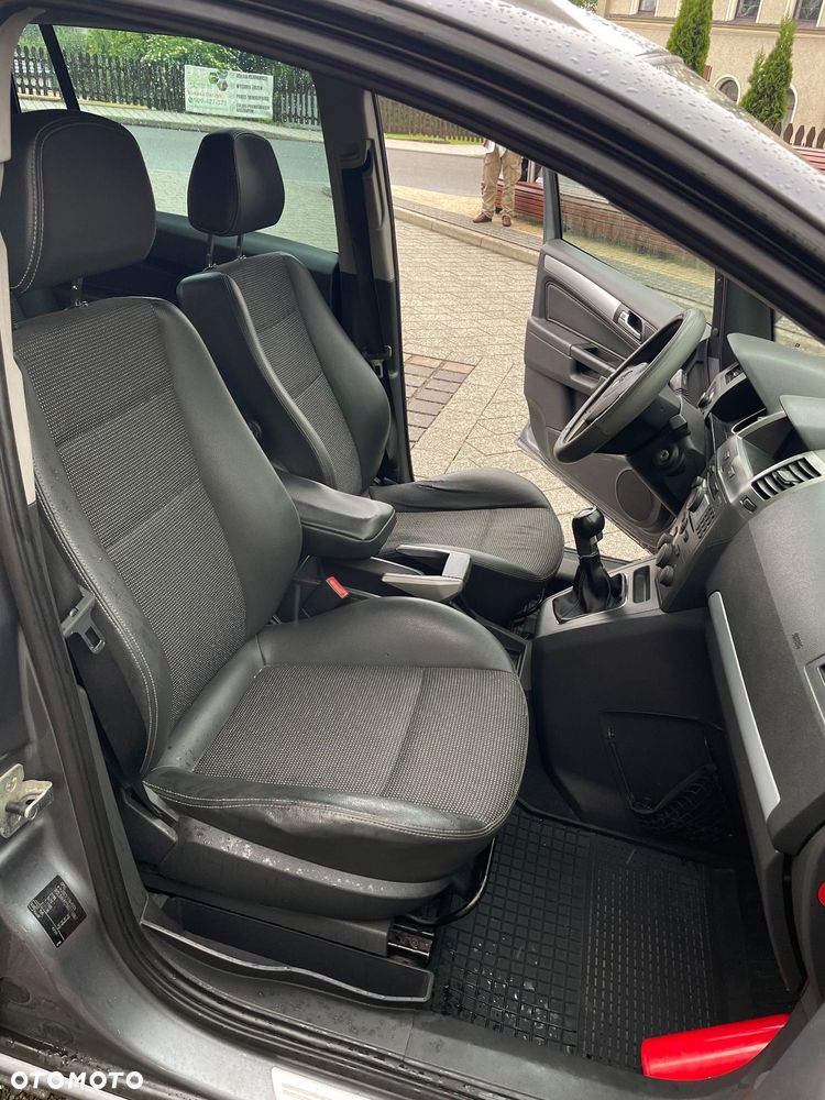 Opel Zafira 1.9 CDTI Cosmo - 6