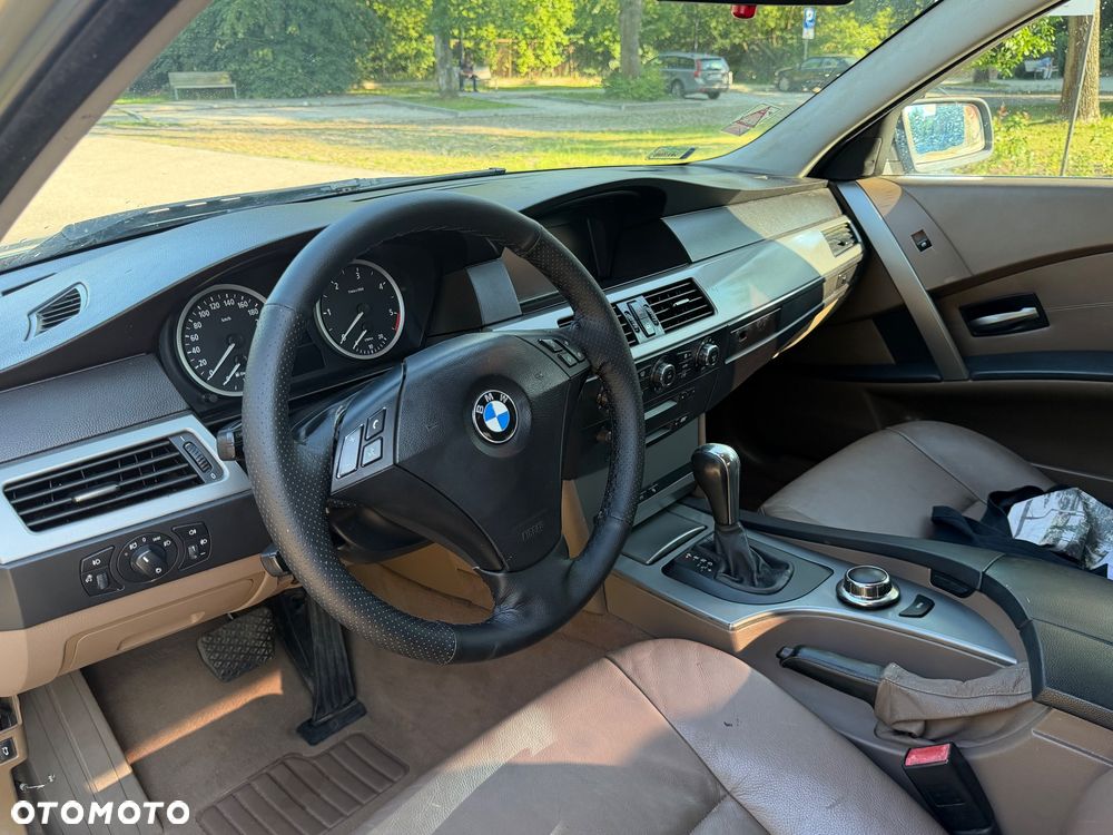 BMW Seria 5 530d - 30
