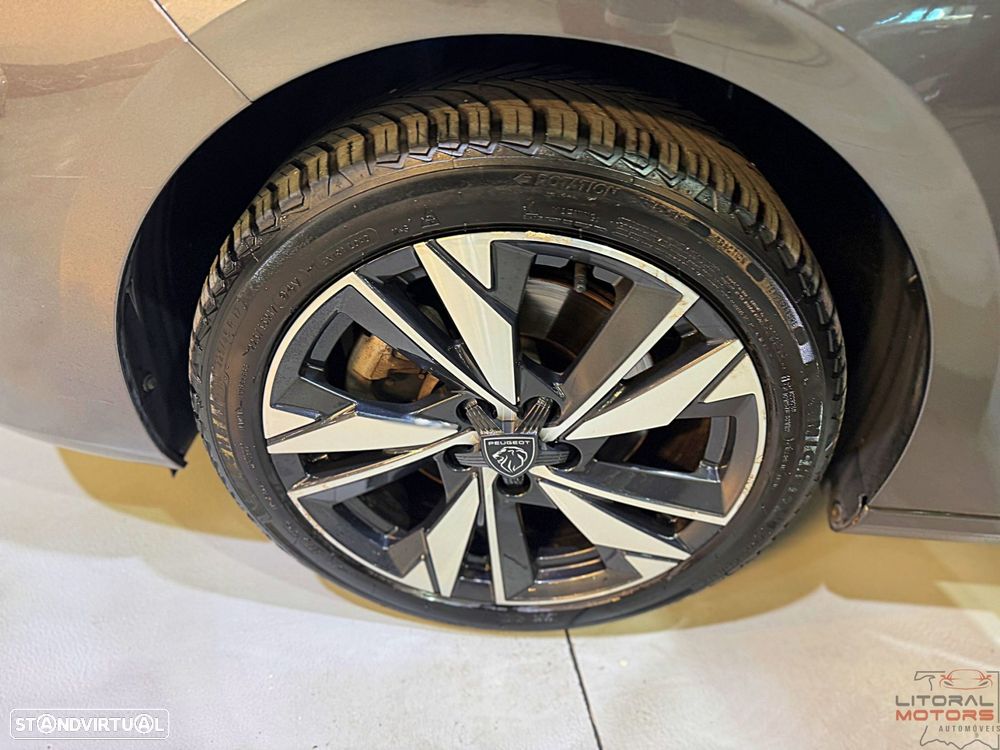 Peugeot 308 SW 1.2 PureTech Allure Pack EAT8 - 13