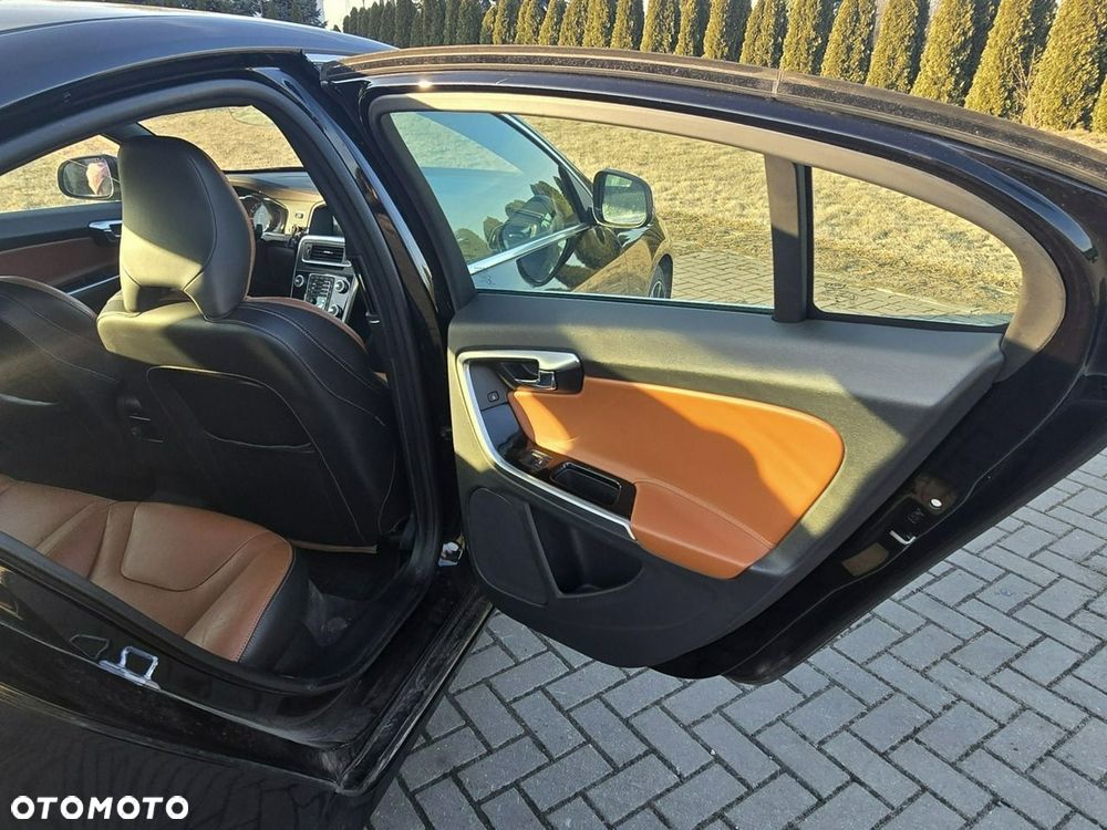 Volvo S60 - 20