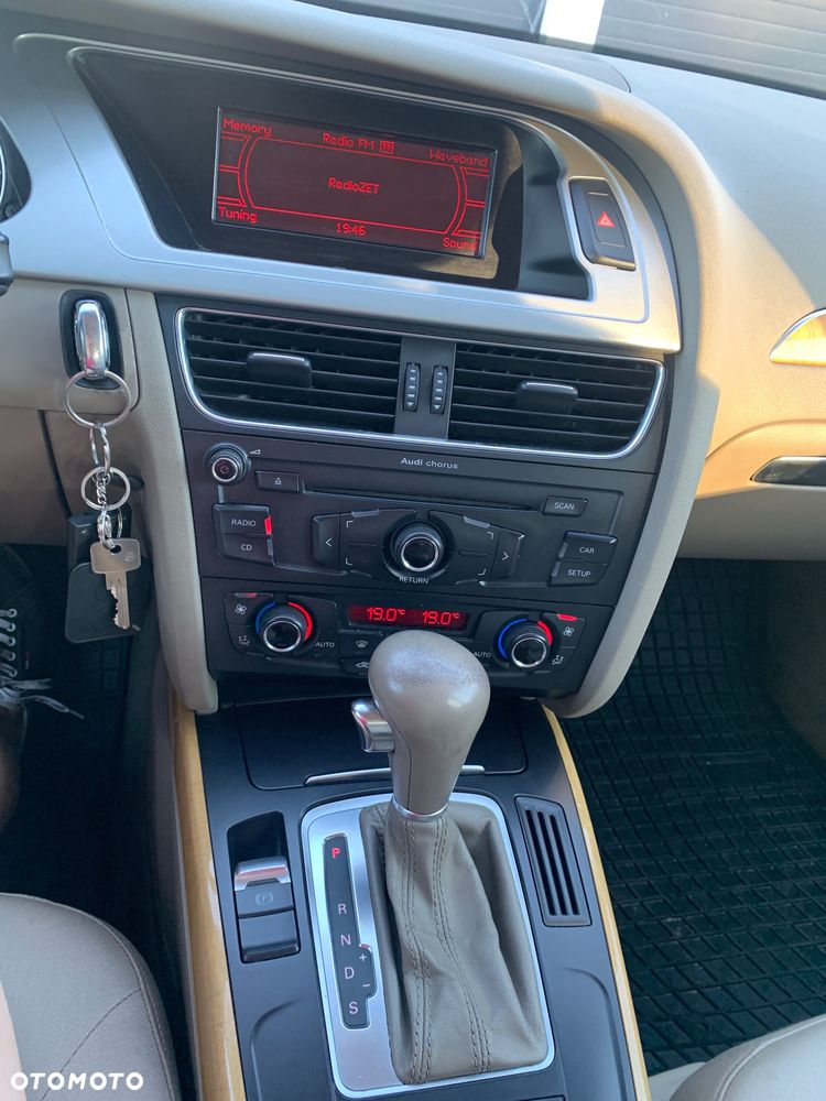 Audi A4 Limousine - 7