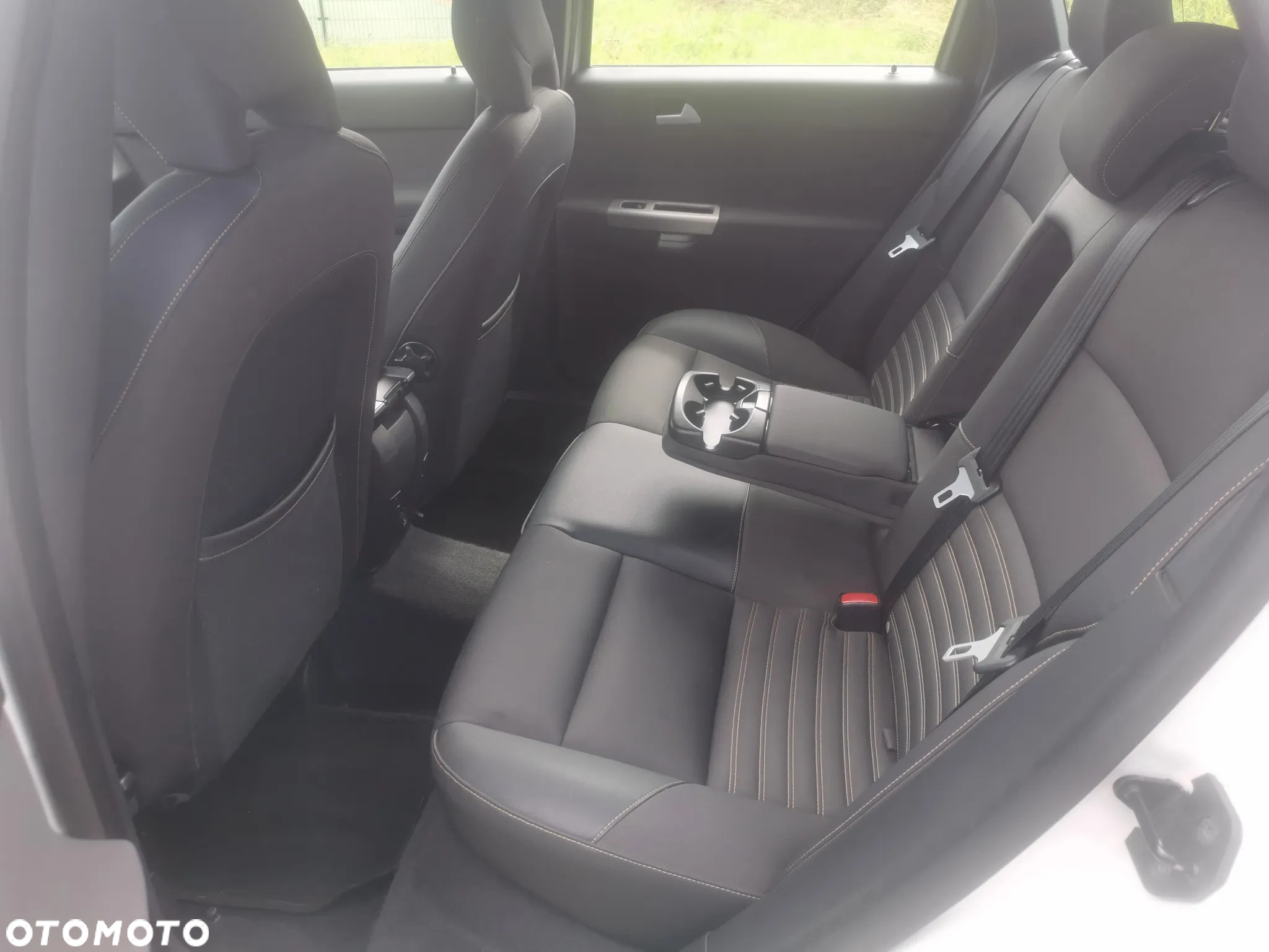 Volvo V50 2.0D Summum - 10