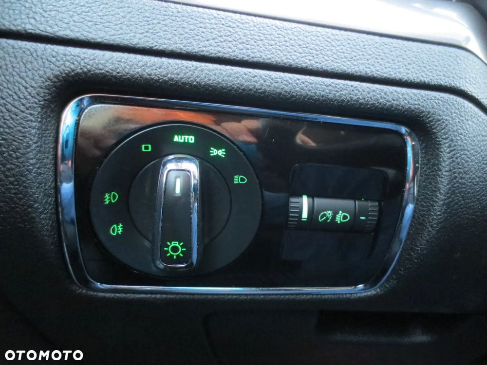 Skoda Superb - 25