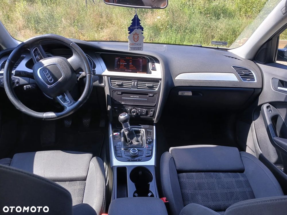Audi A4 Avant 2.0 TDI DPF Ambition - 12