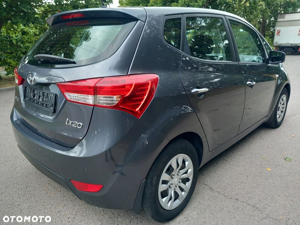 Hyundai ix20 1.4 Comfort blue - 4
