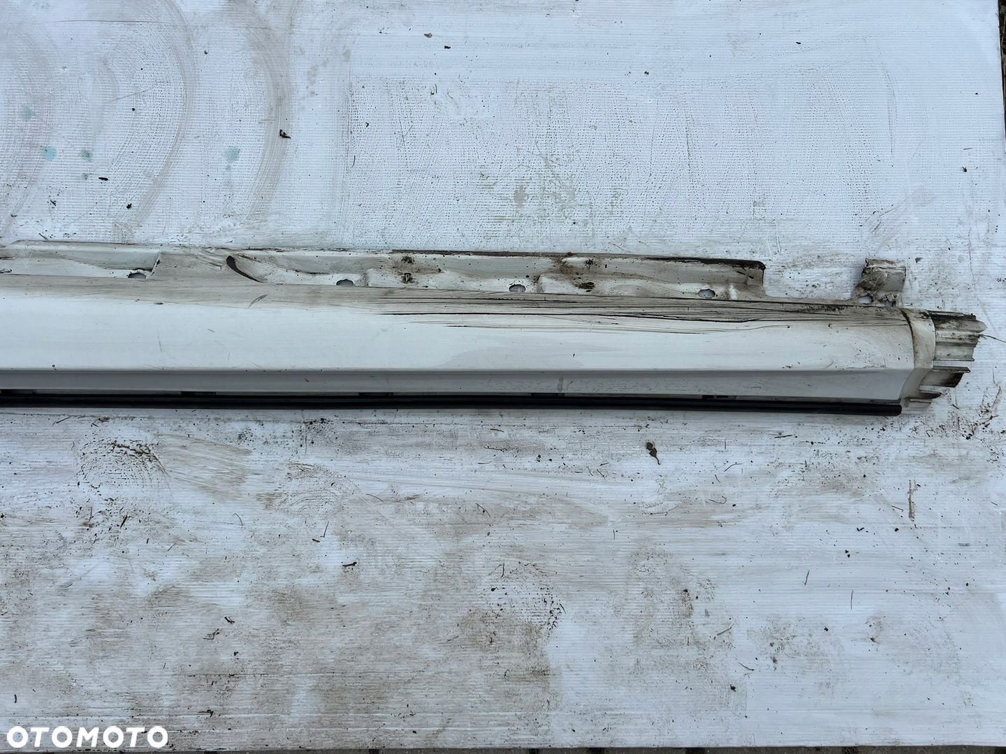 LISTWA PROGOWA LEWA VOLVO C30 R-DESIGN 30779138 R - 3