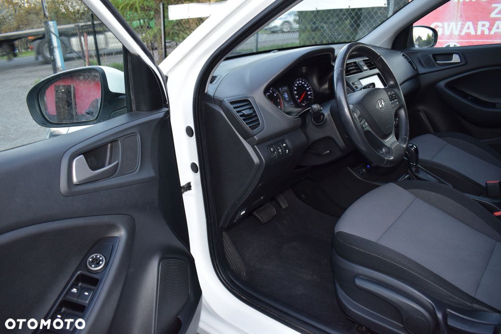 Hyundai i20 blue 1.0 T-GDI Active DCT Style - 7