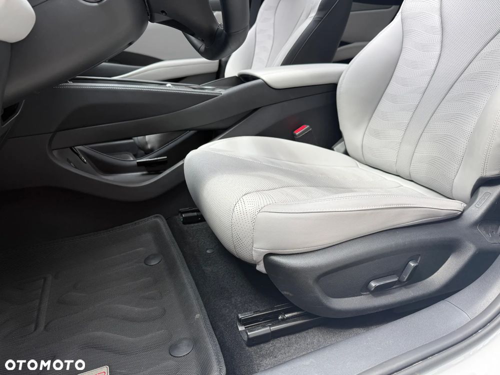 BYD Seal 6 - 7