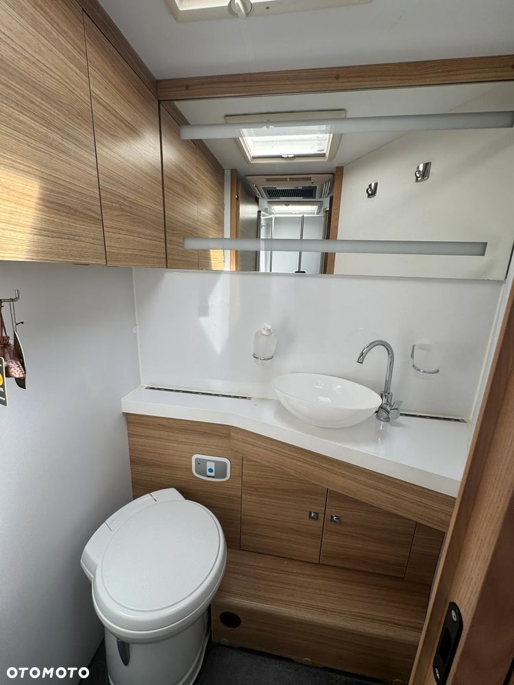 Adria SONIC PLUS 700SC - 17