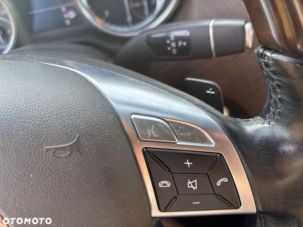 Mercedes-Benz ML 350 BlueTEC 4-Matic - 13