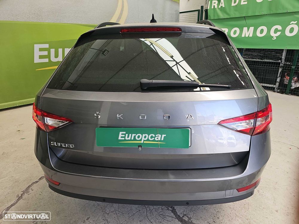 Skoda Superb Break 2.0 TDI Ambition - 8