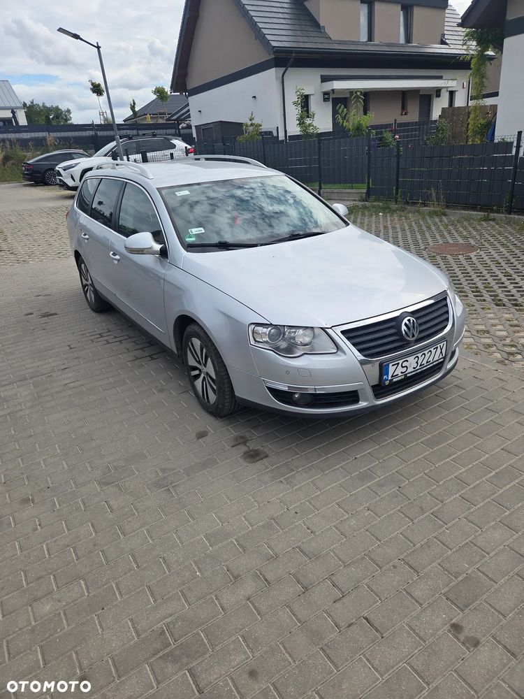 Volkswagen Passat 2.0 TDI DPF Comfortline - 1