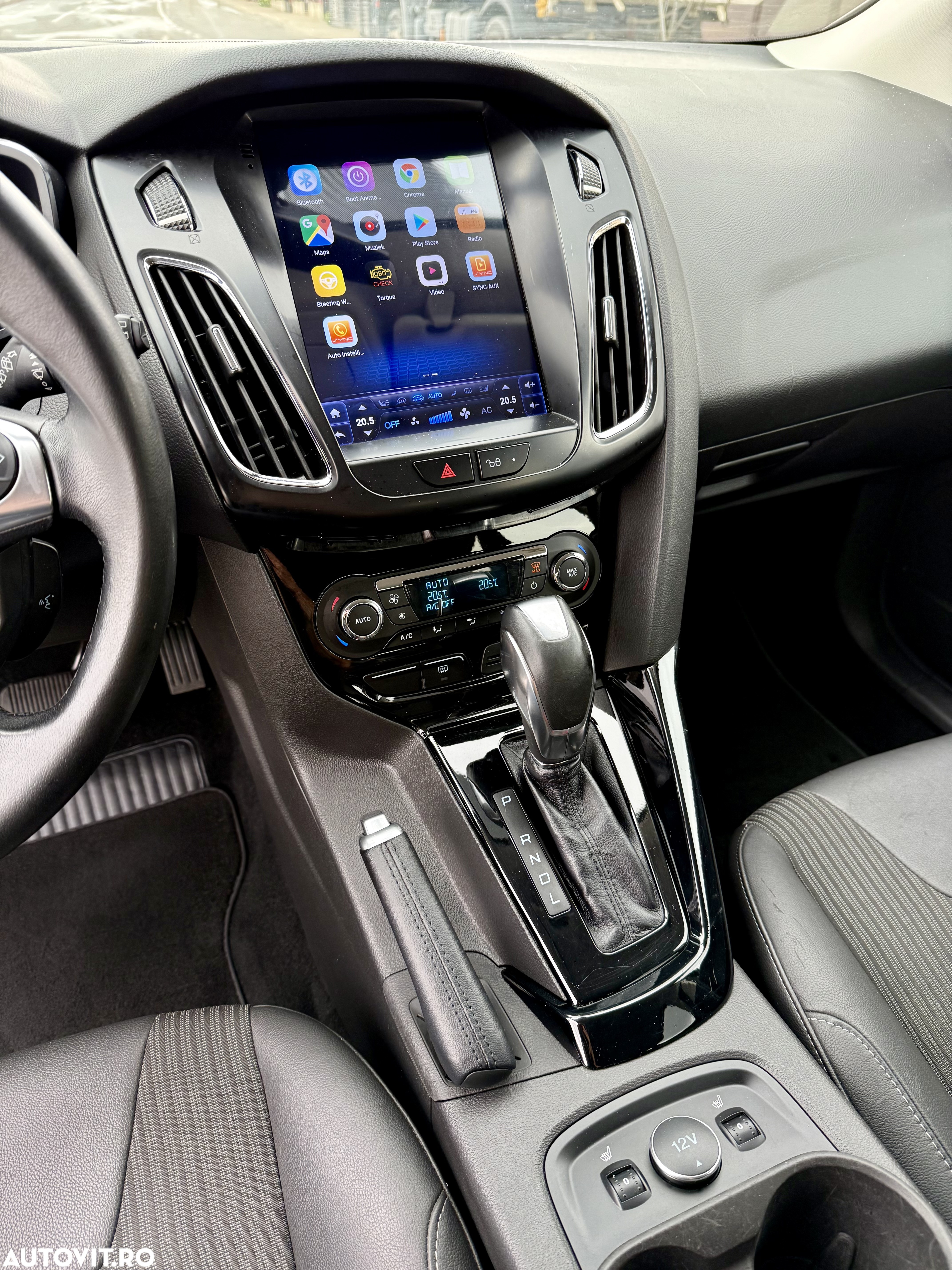 Ford Focus Electric - 10