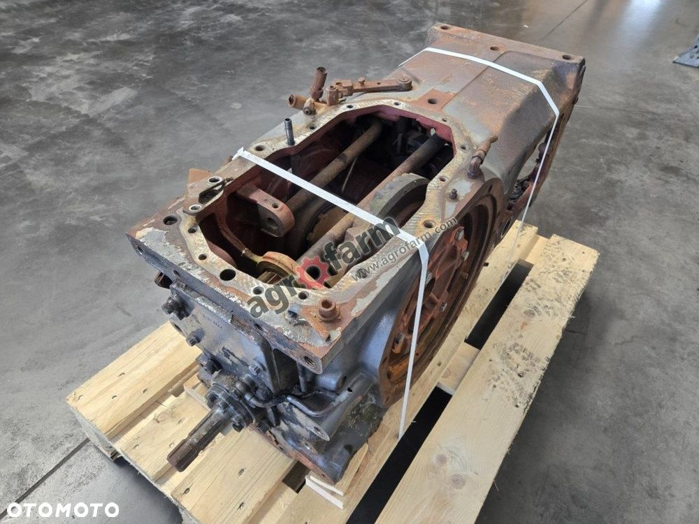 Tylny most Renault Ares 556 RZ 851B6 - 2