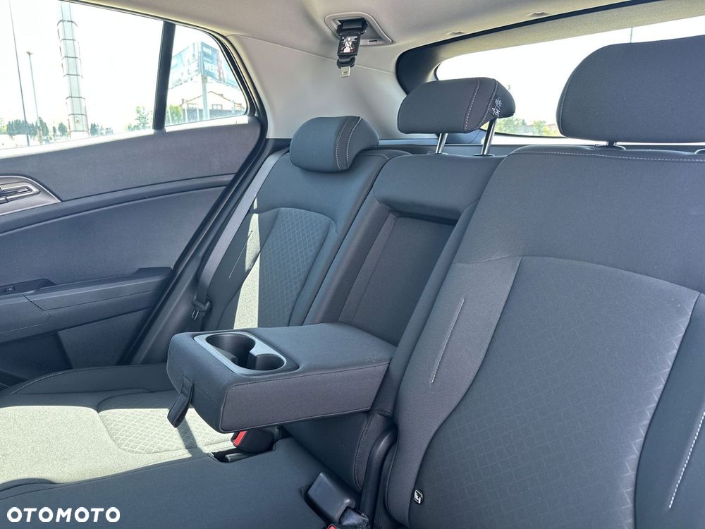 Kia Sportage - 16