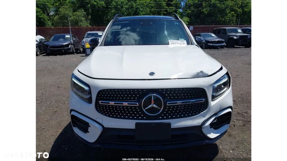 Mercedes-Benz GLB 250 4Matic 8G-DCT AMG Line - 2