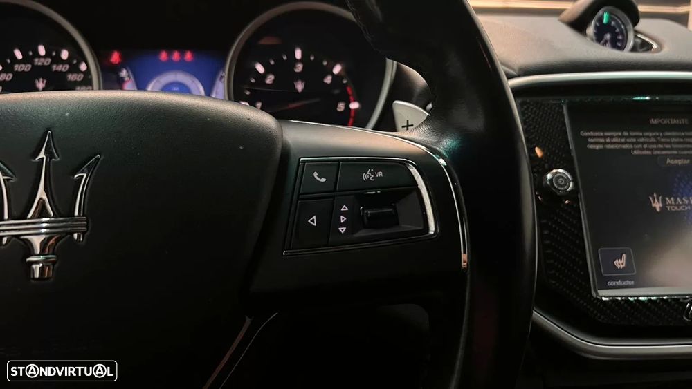 Maserati Ghibli 3.0 V6 - 23
