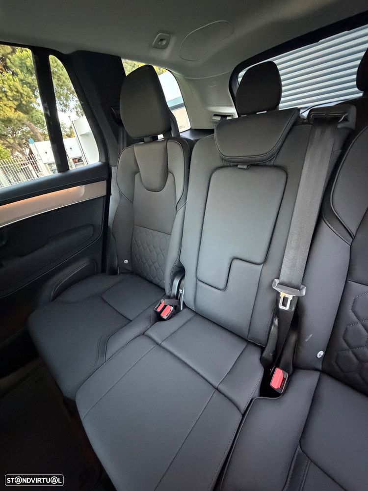 Volvo XC 90 2.0 T8 PHEV Plus Dark AWD - 28