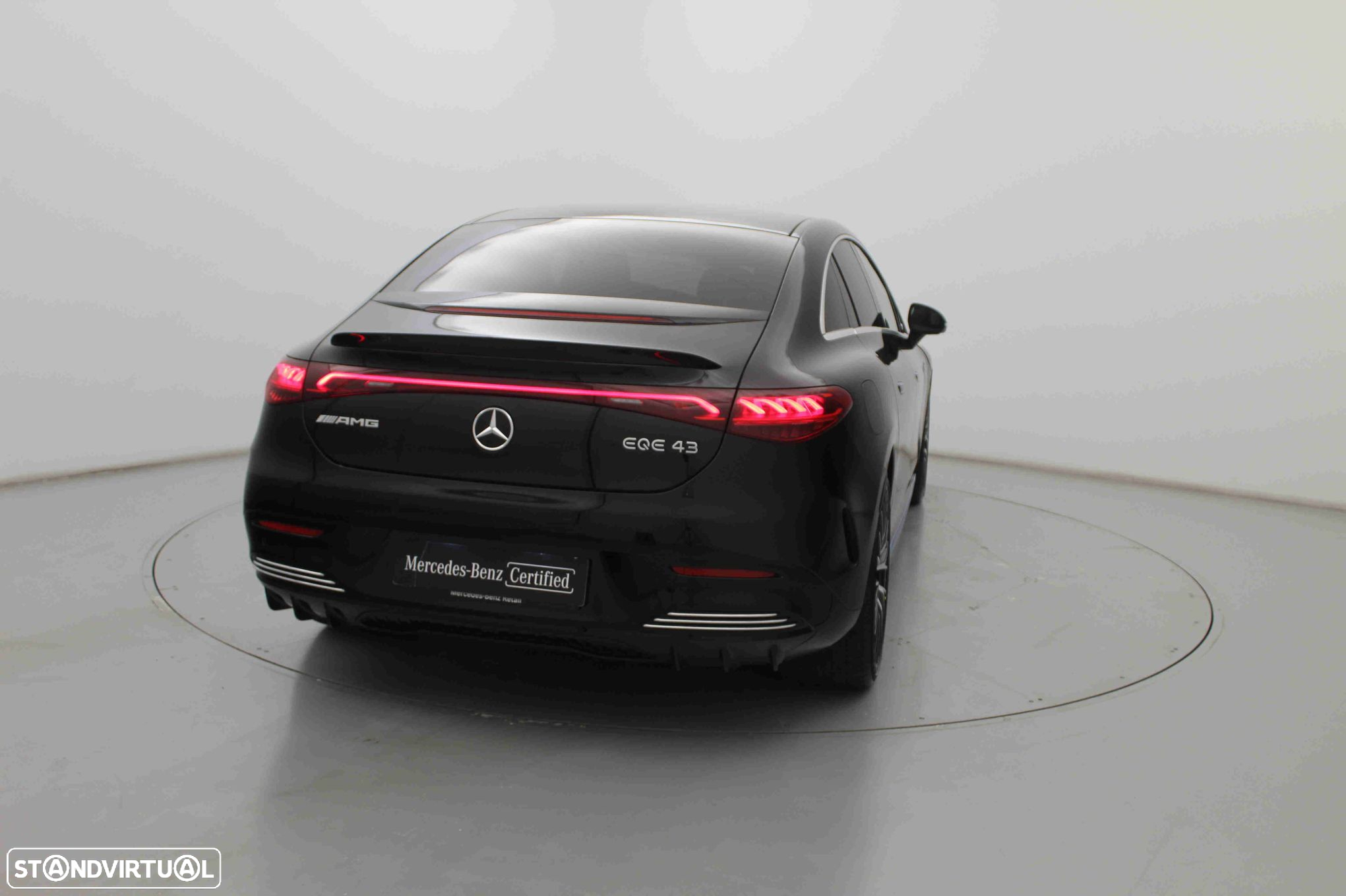Mercedes-Benz EQE 43 AMG 4Matic - 11