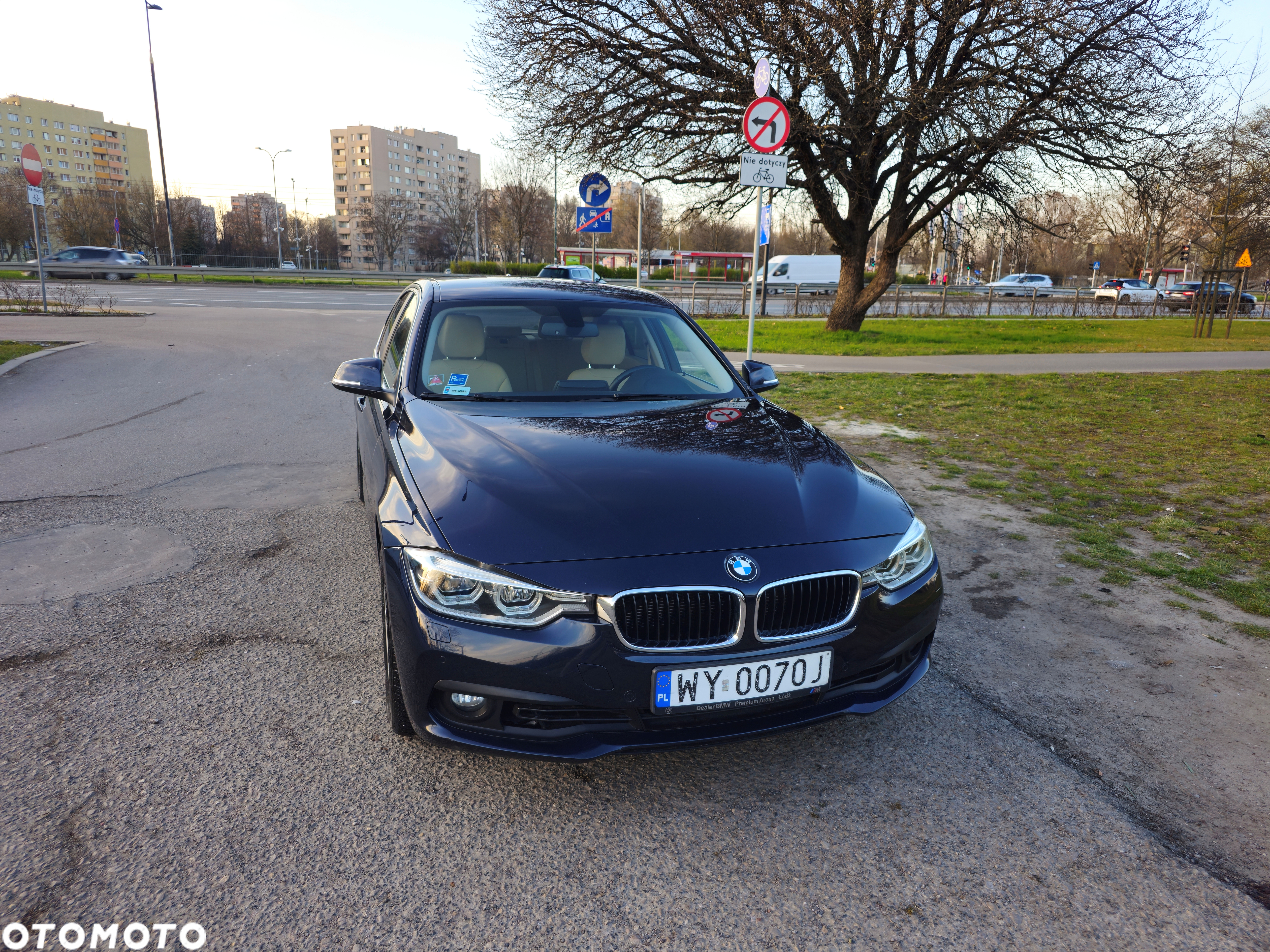 BMW Seria 3 318i Luxury Line - 11