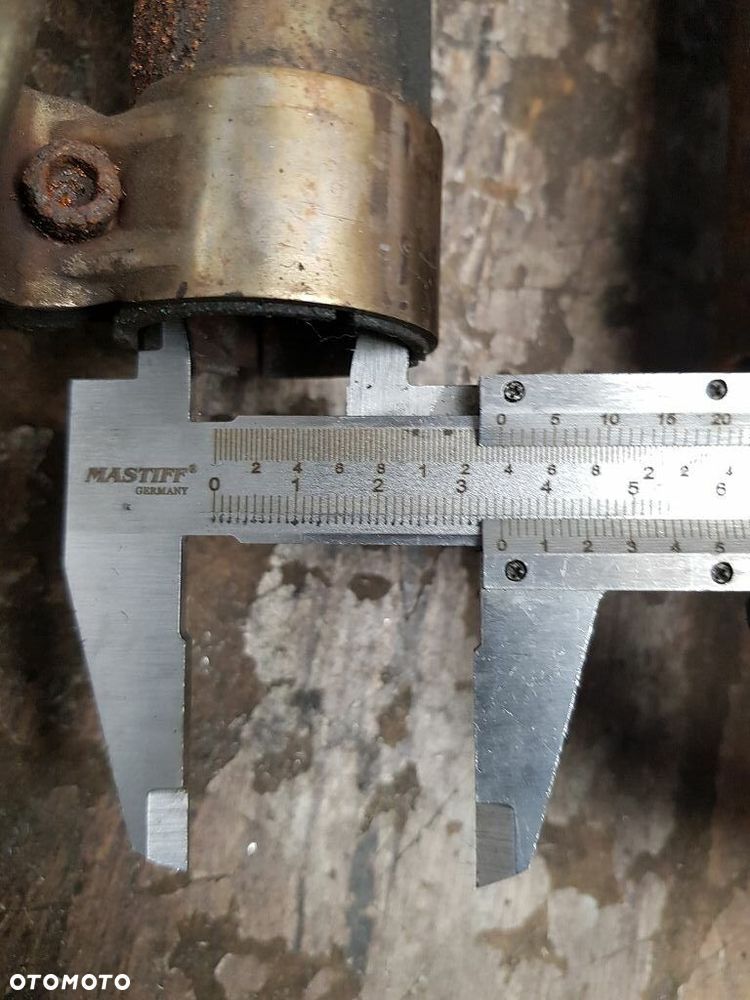 Tłumik basowy mocowanie Yamaha XVS1100 Drag Star - 14