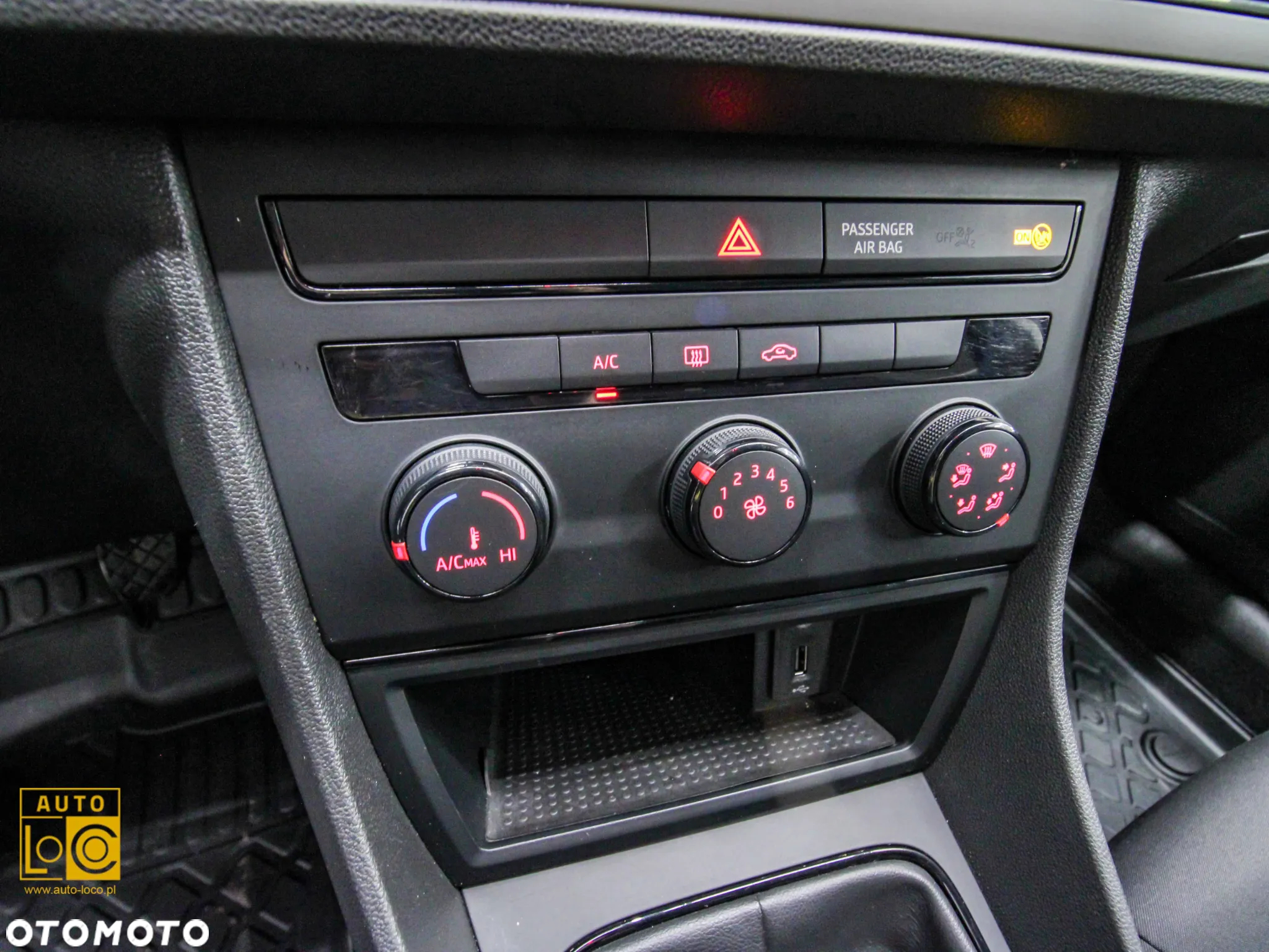 Seat Leon 1.6 TDI Reference - 21