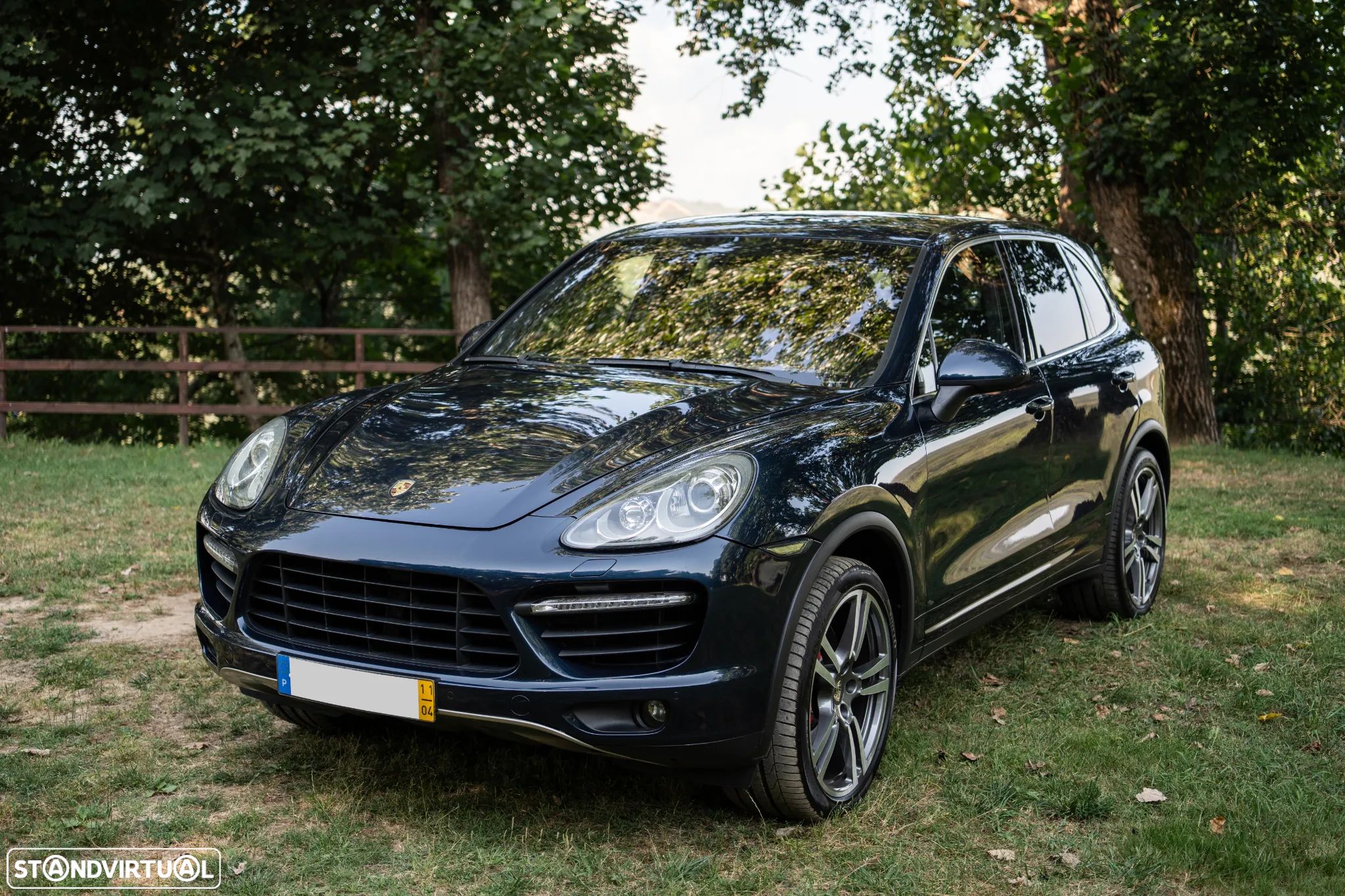 Porsche Cayenne Turbo - 1