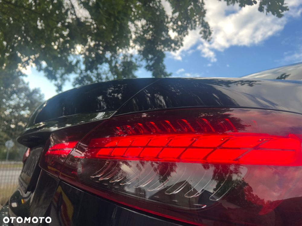 Mercedes-Benz Klasa E 220 d 9G-TRONIC Avantgarde - 22