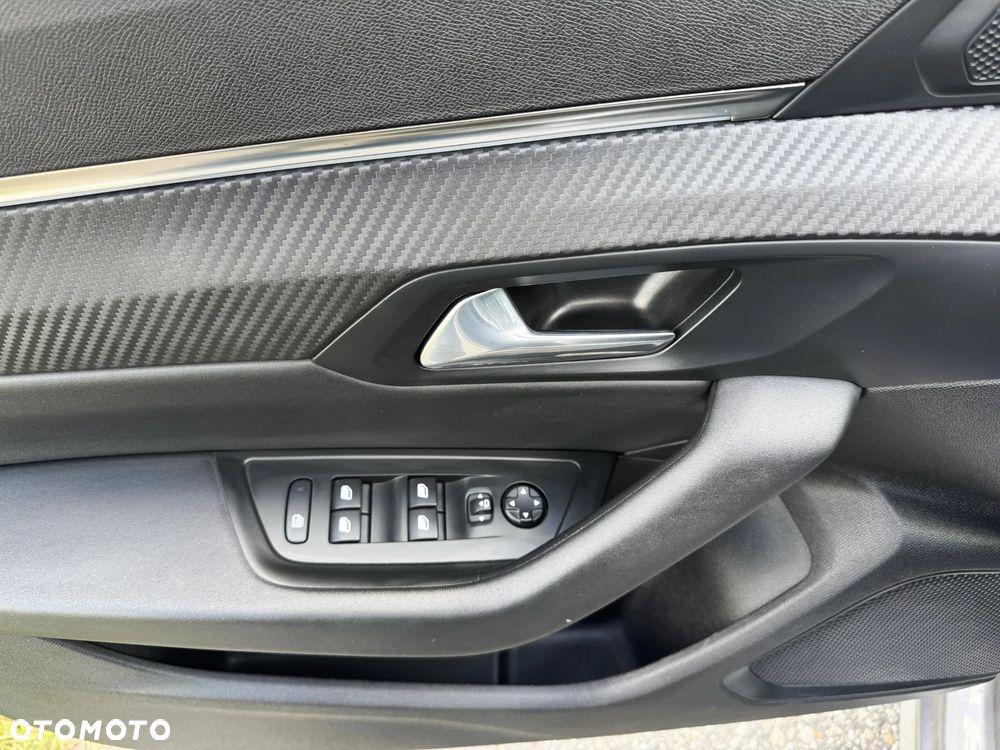 Peugeot 508 1.6 PureTech HYbrid PHEV Allure S&S EAT8 - 28