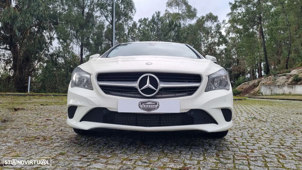 Mercedes-Benz CLA 180 d Shooting Brake - 22