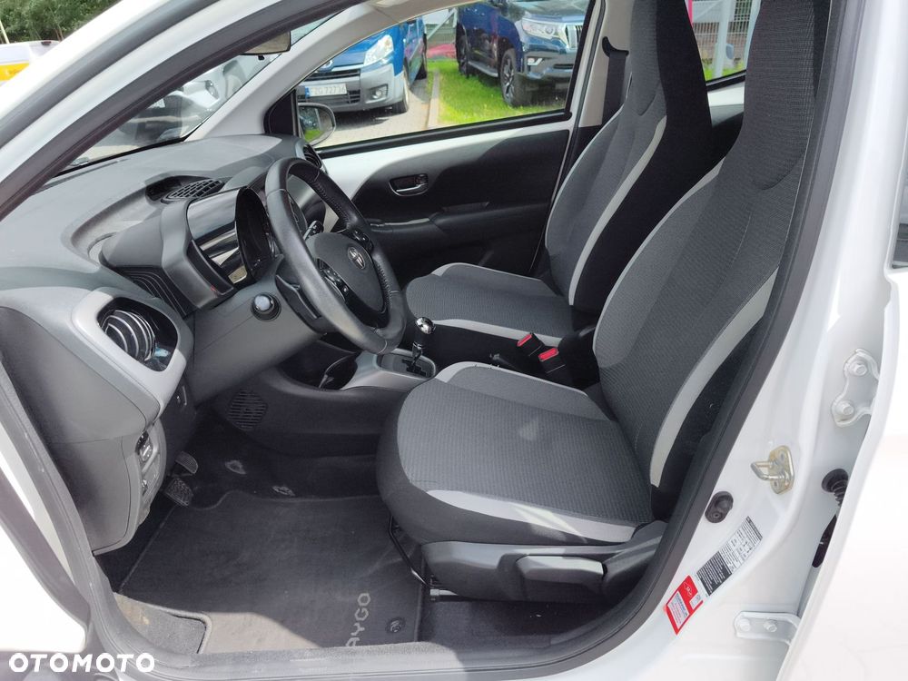 Toyota Aygo - 13
