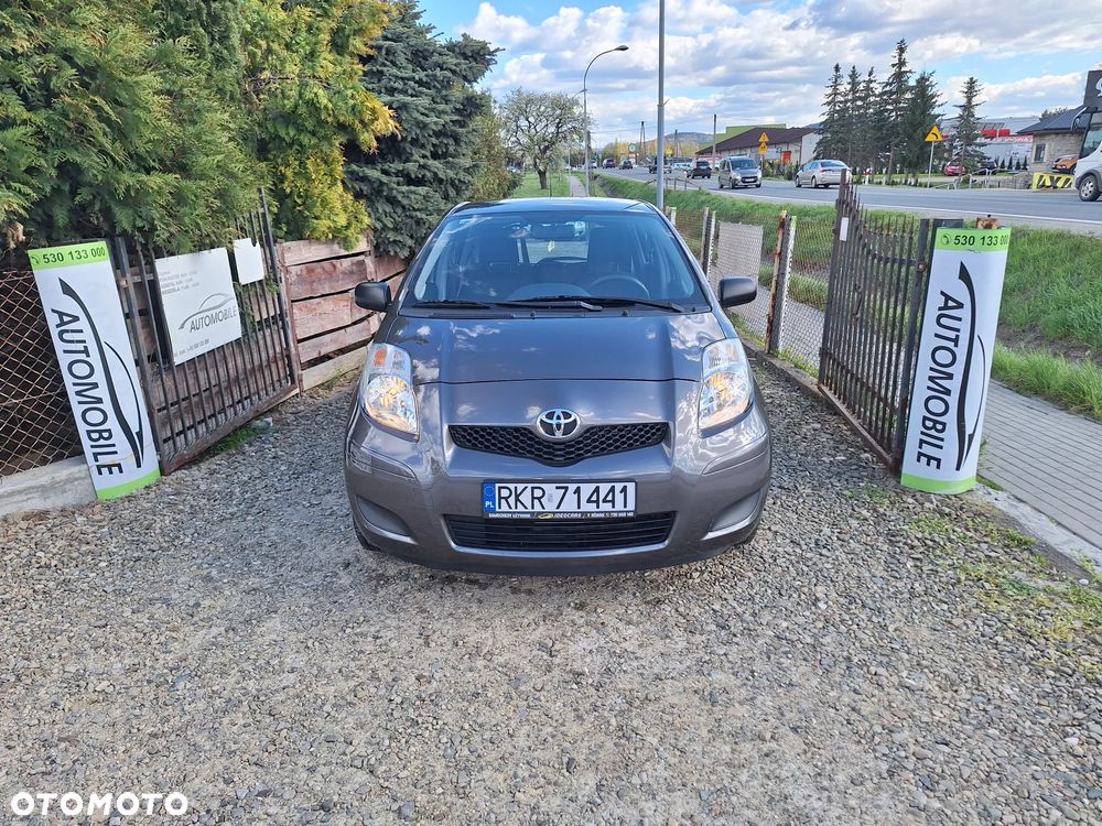 Toyota Yaris 1.0 VVT-i Life - 10