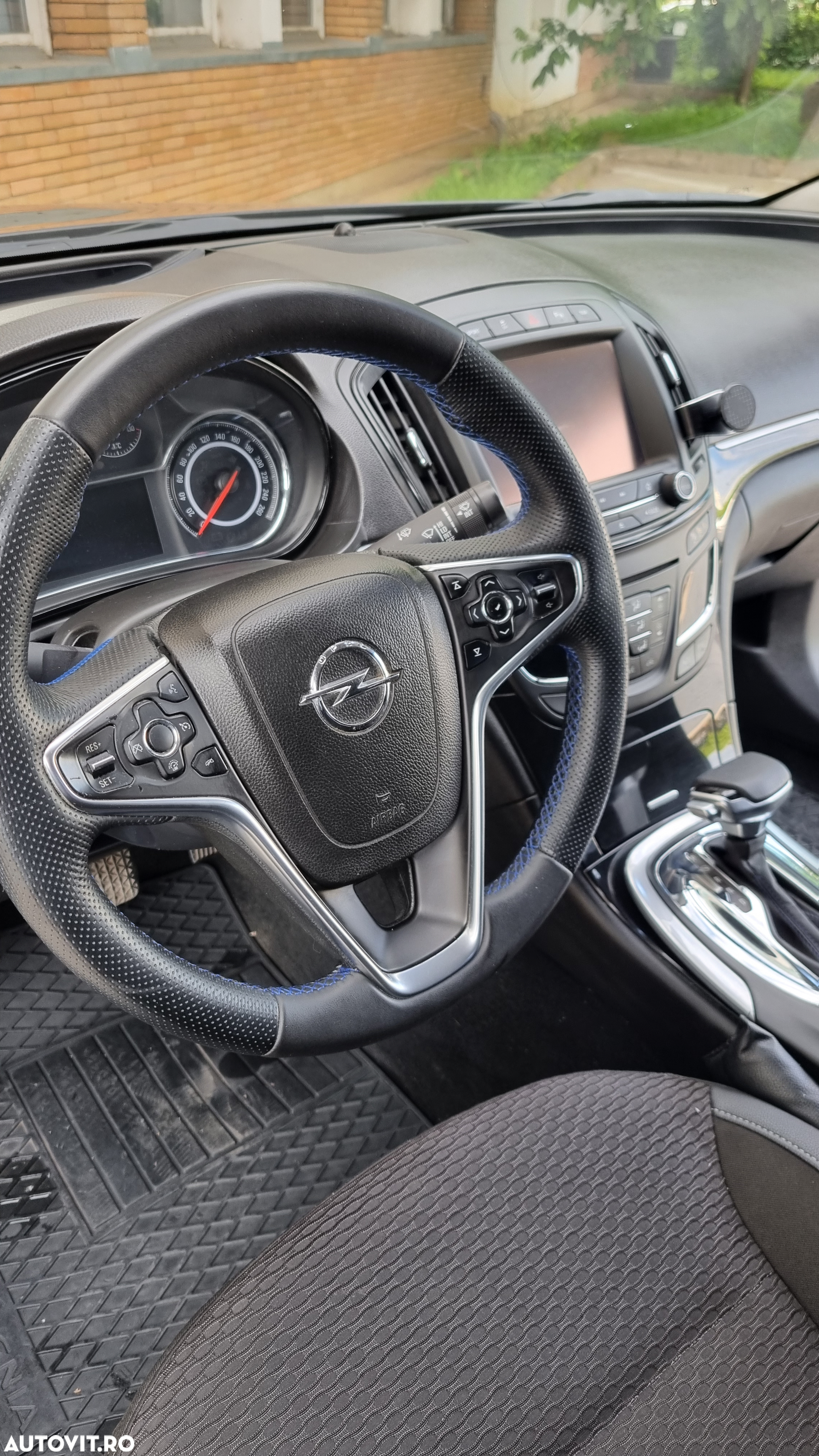 Opel Insignia 2.0 CDTI ECOTEC 4X4 Sport Aut. - 16