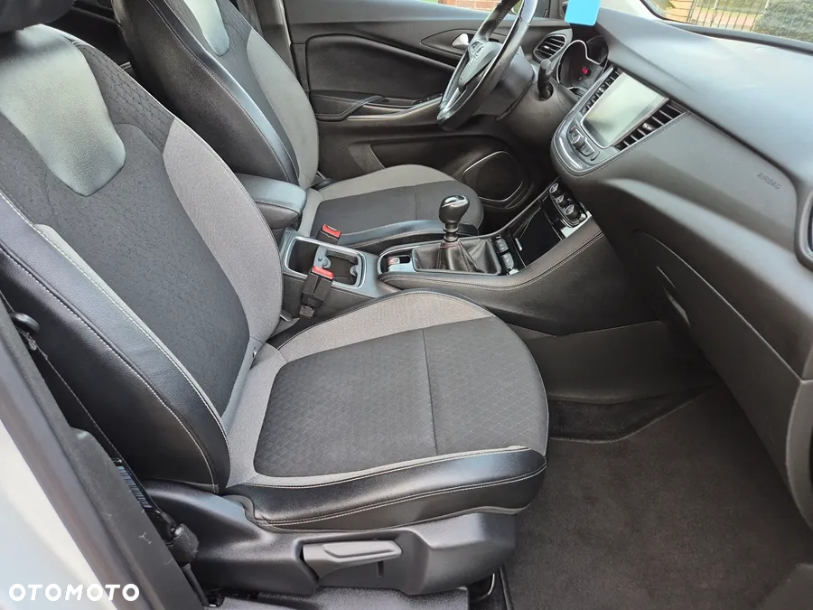 Opel Grandland X 1.5 CDTI Innovation S&S - 25