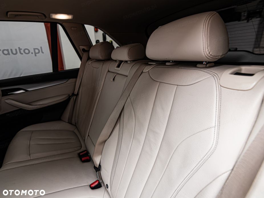 BMW X5 xDrive25d - 26
