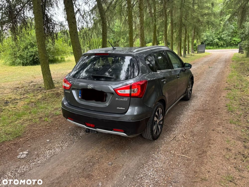 Suzuki SX4 S-Cross 1.4 T Premium 4WD - 8