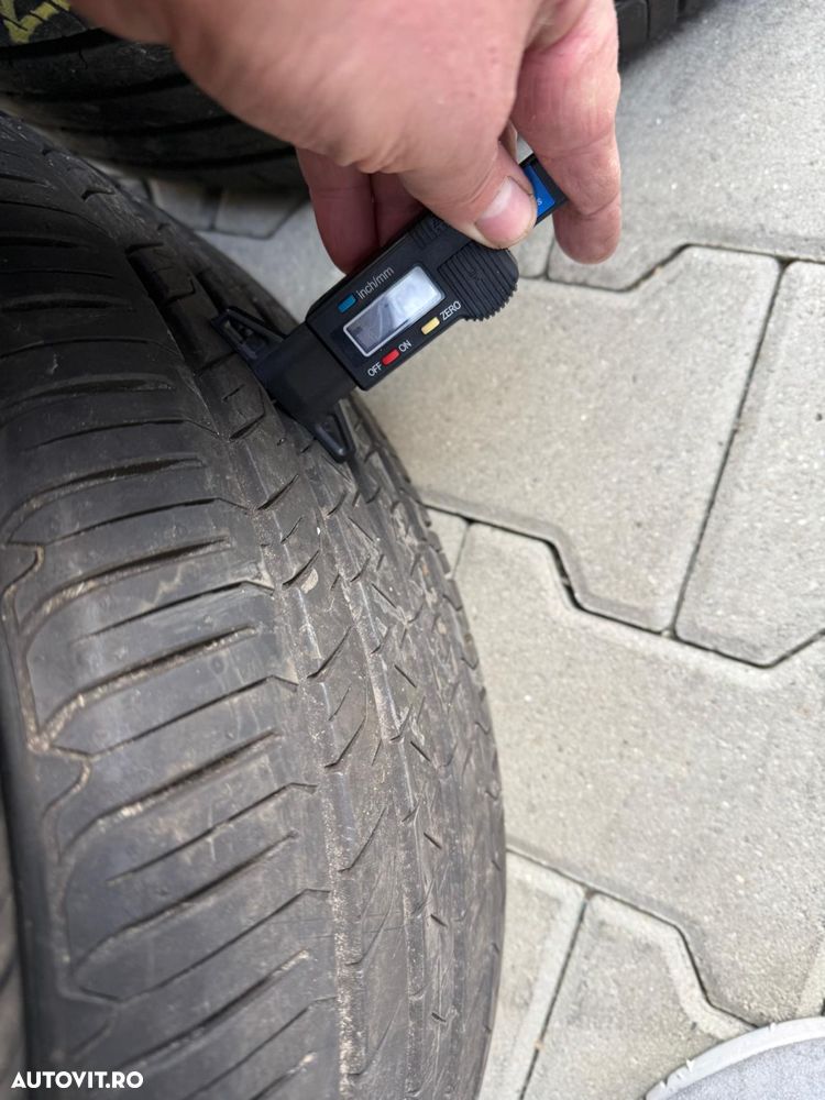 245 45 R19 GOODYEAR DE VARA - 4