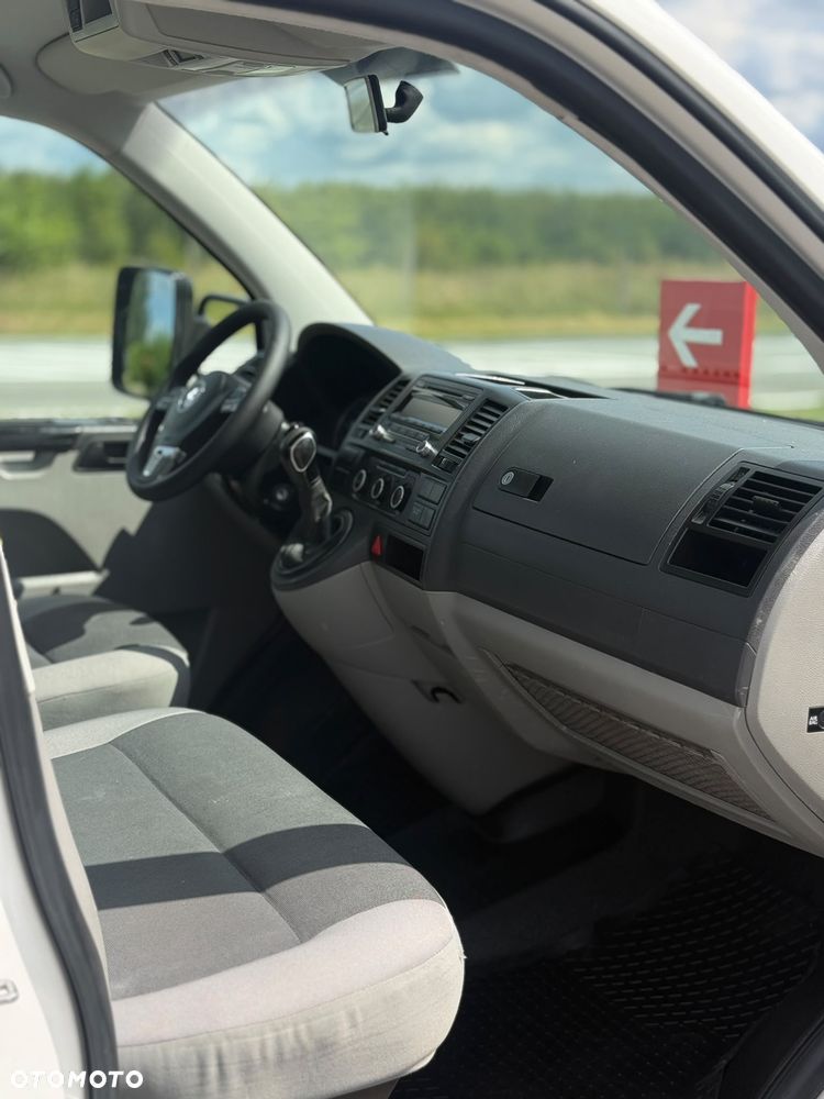 Volkswagen Transporter - 23