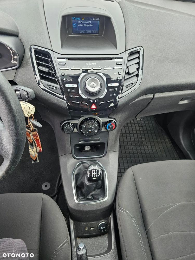 Ford Fiesta - 8