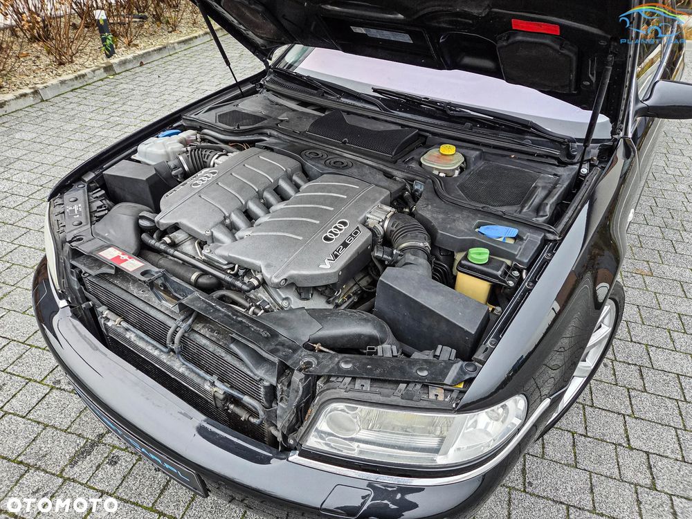 Audi A8 W12 quattro - 16