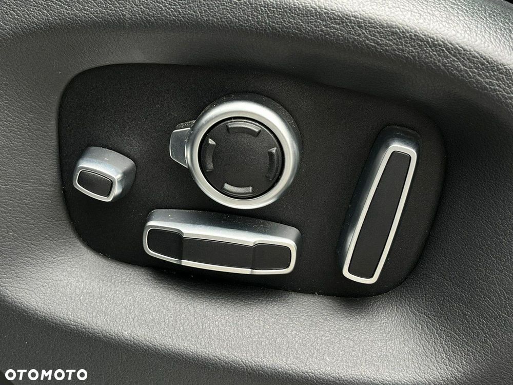 Land Rover Range Rover - 40