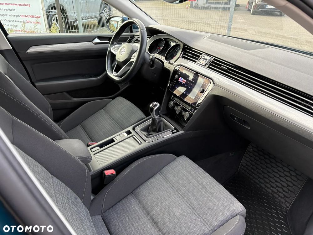 Volkswagen Passat 1.5 TSI EVO Business - 26