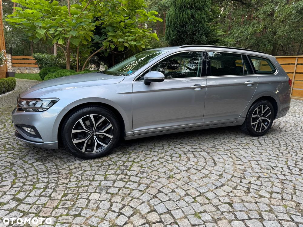 Volkswagen Passat 1.5 TSI EVO Business DSG - 2