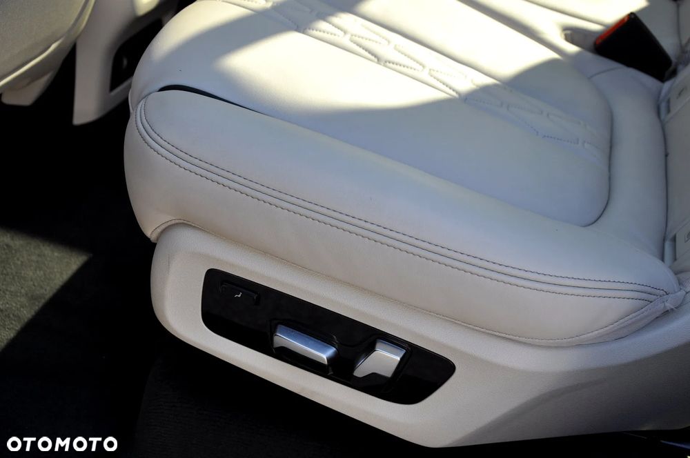 BMW X7 - 17