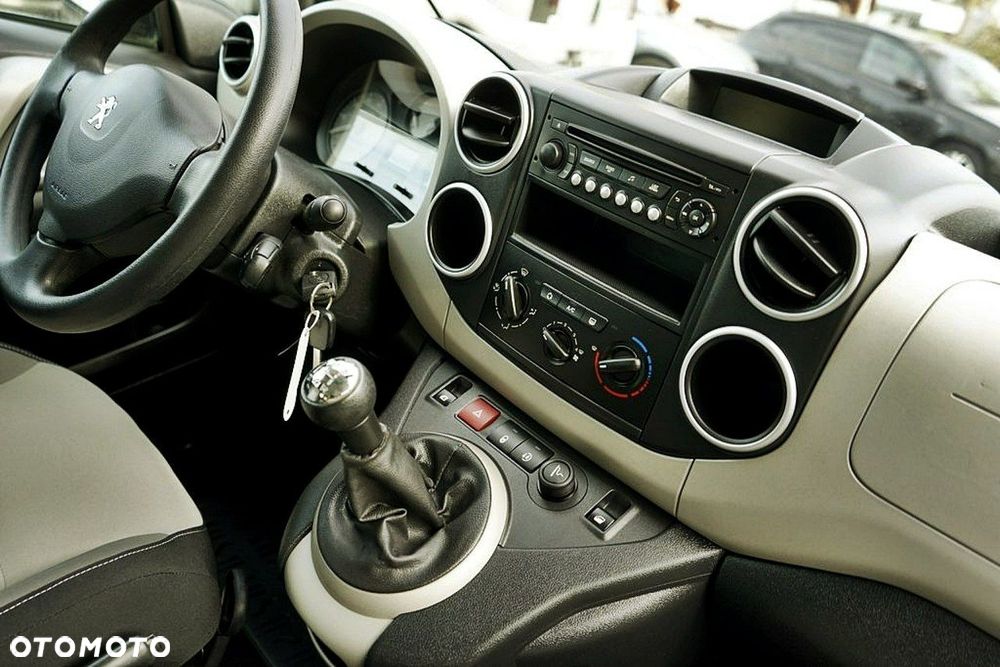 Peugeot Partner - 21