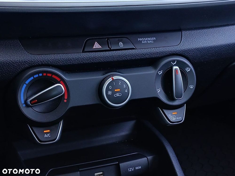 Kia Stonic 1.0 T-GDI L DCT - 22
