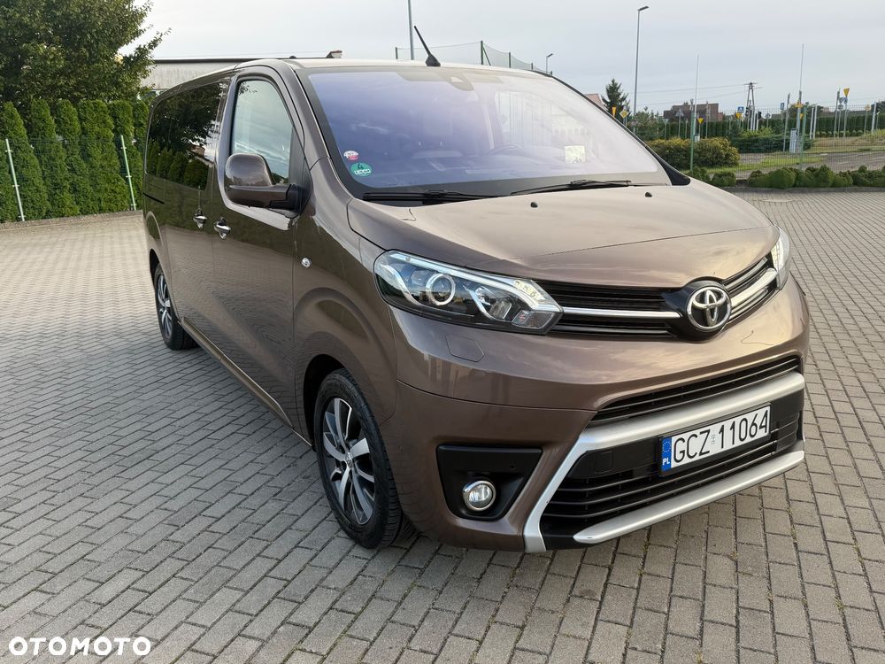 Toyota Proace Verso 2,0-l-D-4D L1 (7-Si.) Autm Executive - 5