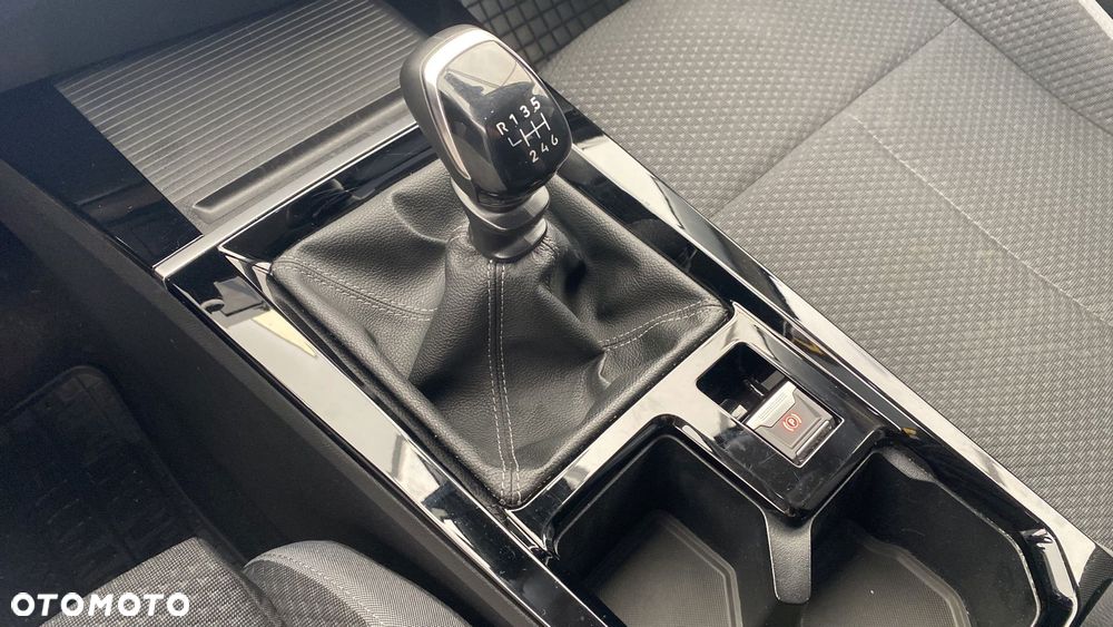 Opel Astra 1.5 CDTI Edition S&S - 19