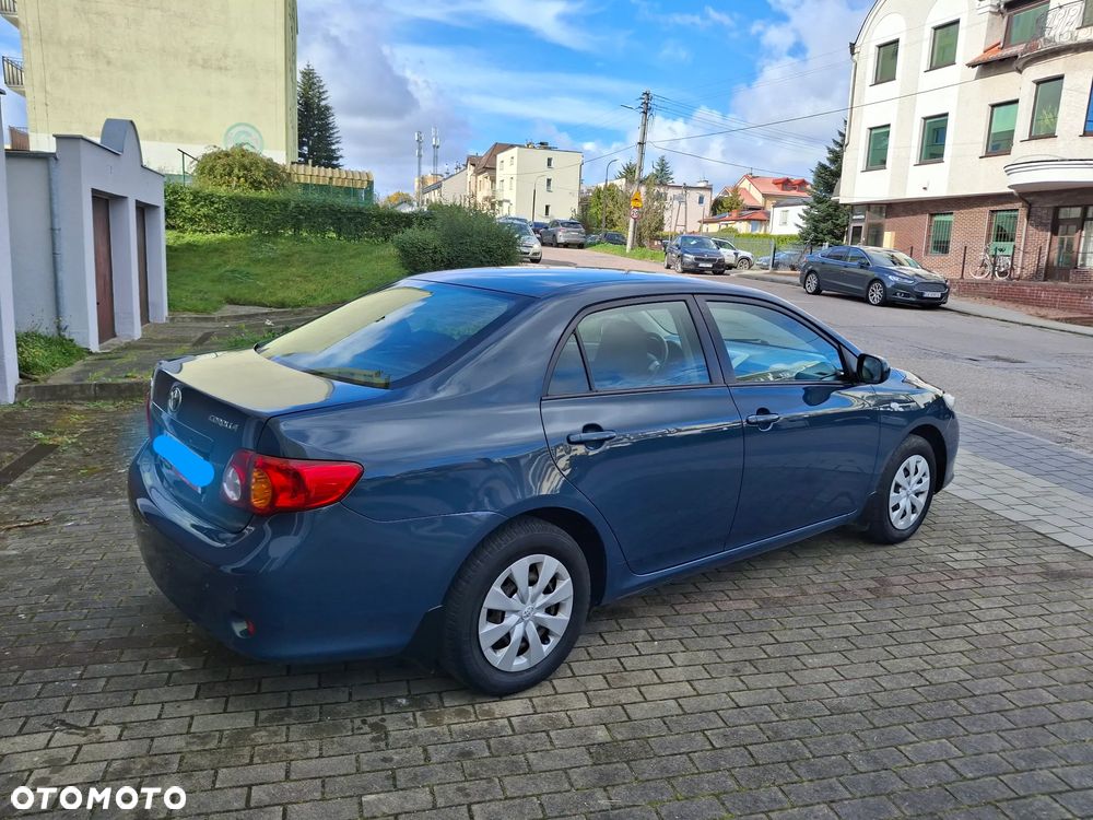 Toyota Corolla 1.6 VVT-i Premium - 5